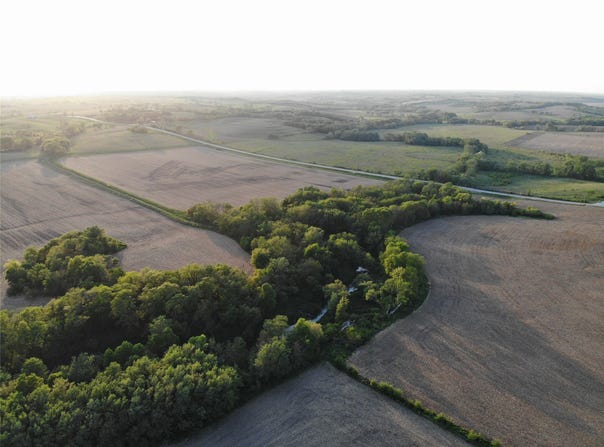 CH G61 Macksburg Road, Macksburg, IA 50155