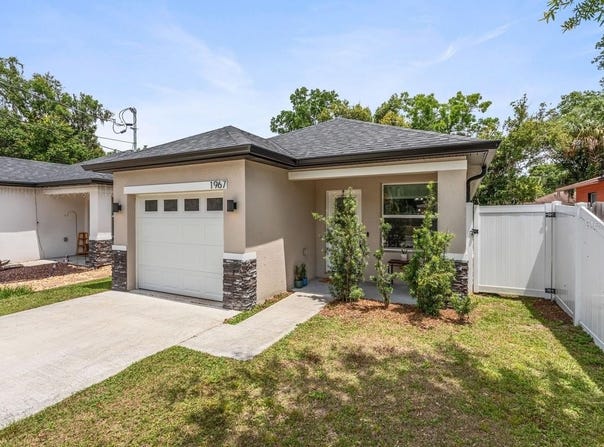 1967 VIRGINIA AVENUE, EUSTIS, FL 32726