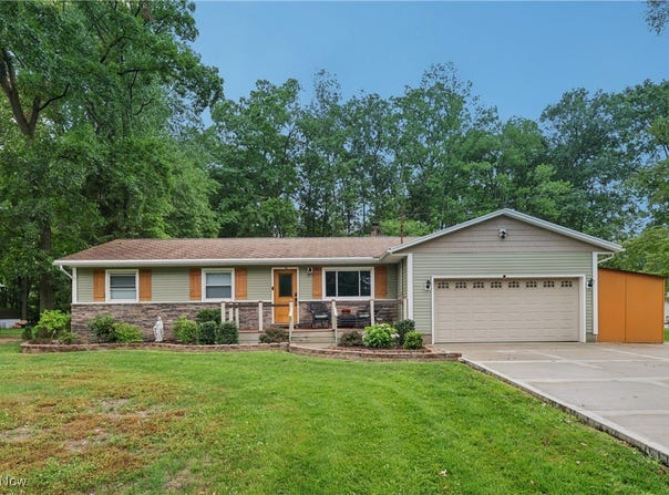 3687 Brookside Drive, Norton, OH 44203