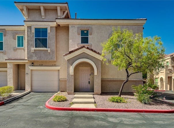 10550 W Alexander Road, Las Vegas, NV 89129