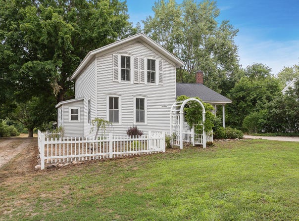 517 W Lakewood Boulevard, Holland, MI 49424