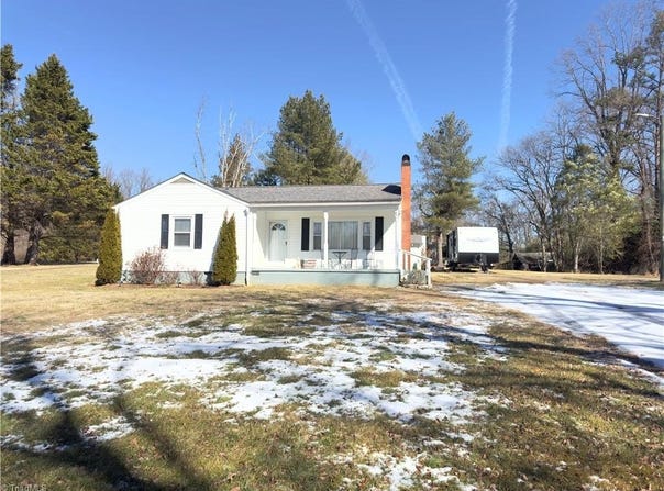 110 S Fork Lane, Thurmond, NC 28683