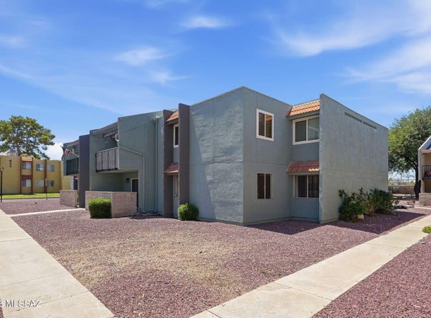 824 S Langley Avenue, Tucson, AZ 85710
