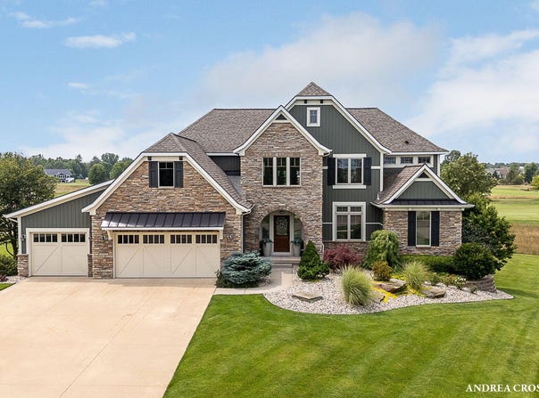 4415 Grand Point, Holland, MI 49424