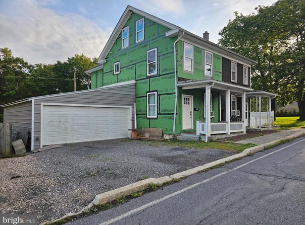 TREMONT, PA 17981