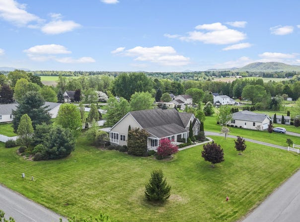 1 Ormsby Circle, Peru, NY 12972