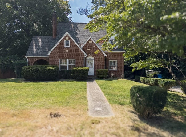 3542 Princeton CIR NE, Roanoke, VA 24012