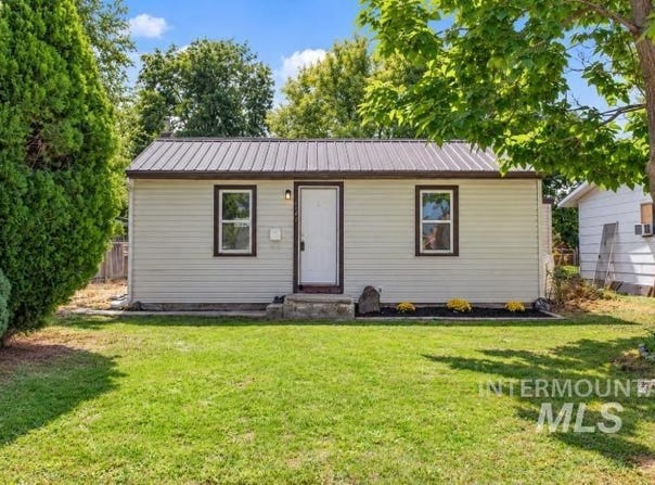 127 Shoshone Ave, Nampa, ID 83651