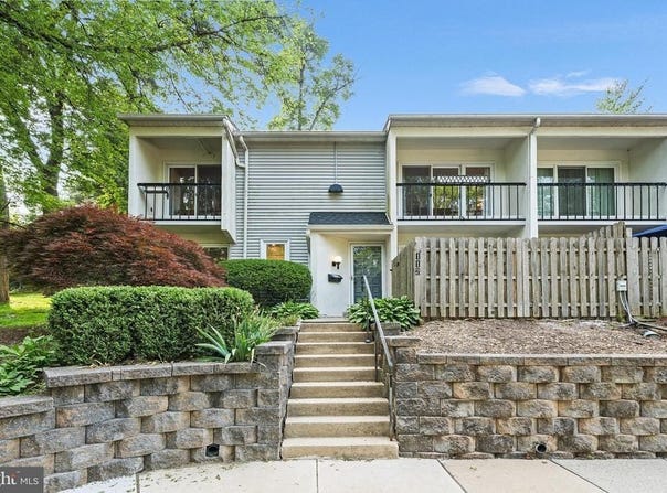 112 OXLEY COURT, NEWTOWN SQUARE, PA 19073