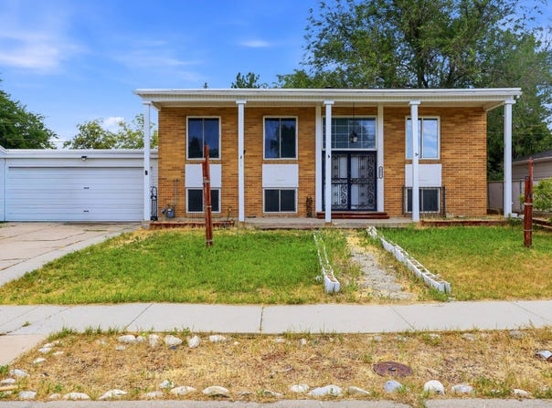 4937 W MANDAN Ave, West Valley City, UT 84120