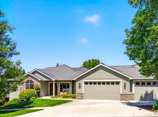4565 Marissa Circle, Medford, OR 97504