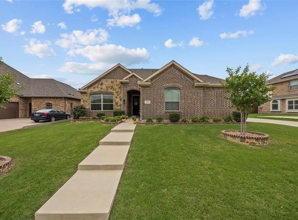 3013 Charing Cross Road, Midlothian, TX 76065