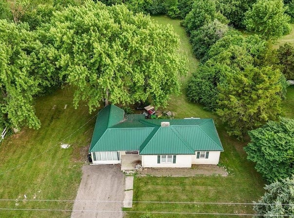 1585 County Road 37, Huntsville, OH 43324