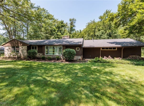 14873 Hook Hollow Road, Novelty, OH 44072