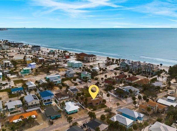 136 Madison, FORT MYERS BEACH, FL 33931