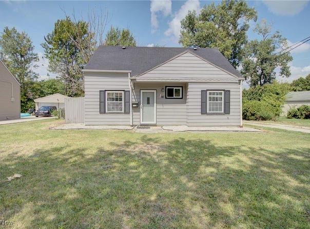 713 N Rocky River Drive, Berea, OH 44017