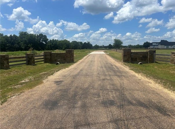 Track 4 Hudson Farms RD, Franklin, TX 77856