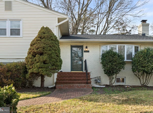 1726 BALDWIN Drive, MCLEAN, VA 22101