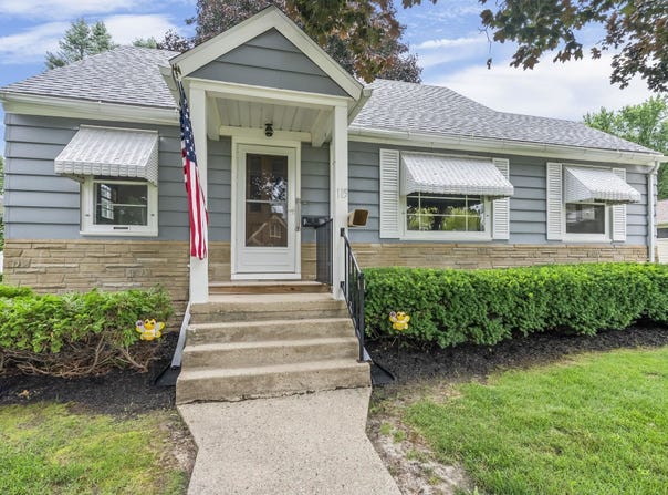 115 N Roosevelt Drive, Beaver Dam, WI 53916
