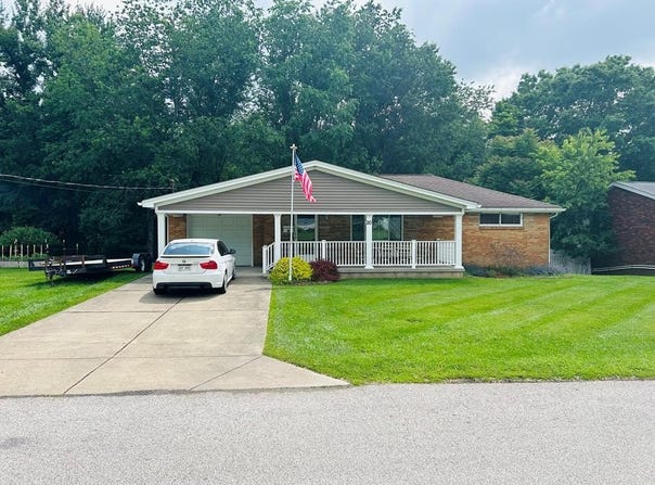 20 Sandy Ave, Moundsville, WV 26041