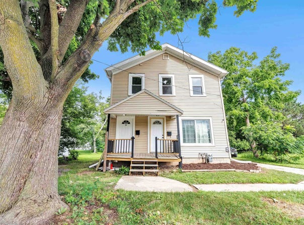 119 HUTH Street, GREEN BAY, WI 54302