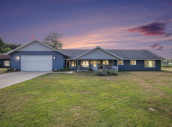 124 68th Street, South Haven, MI 49090