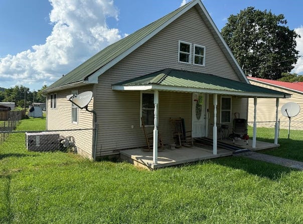 76 Smith Street, Prichard, WV 25555