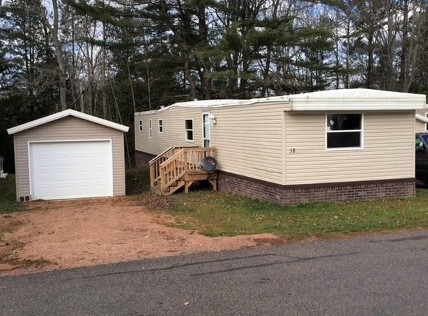 12525 KNOLLWOOD LN, Suring, WI 54174