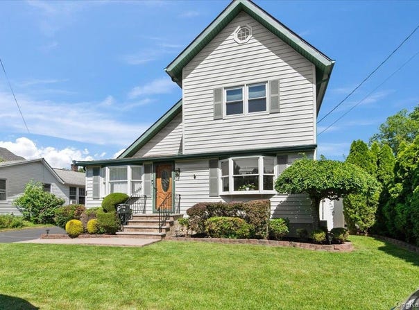 14 McCord Place, Bethpage, NY 11714