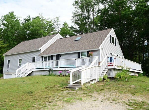 272 Narrows Road, Barnstead, NH 03225