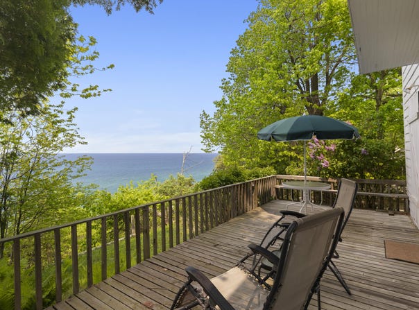 1884 Beech Road, Frankfort, MI 49635