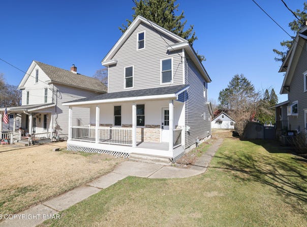 116 Lee Avenue, Stroudsburg, PA 18360