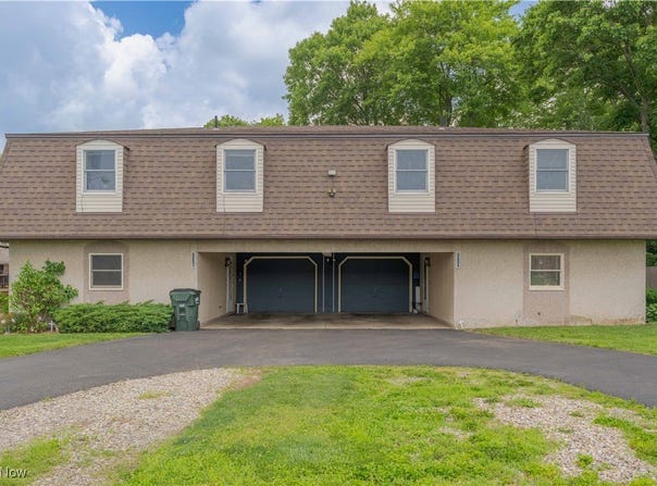 1715 High Street, Louisville, OH 44641