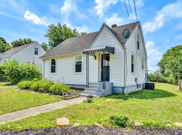 3808 Michigan AVE NW, Roanoke, VA 24017
