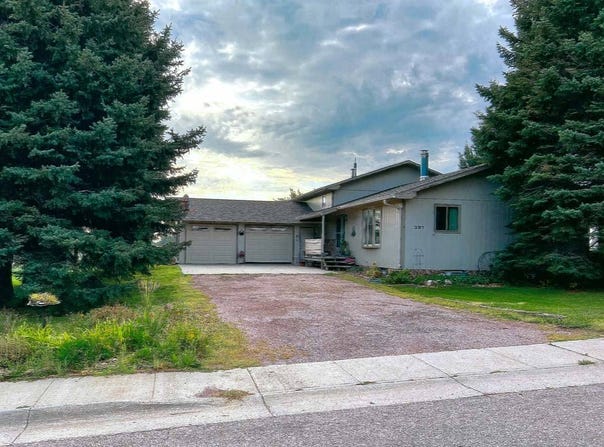 201 Birch St, Gordon, NE 69343