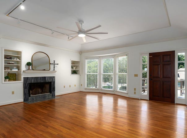 2058 LAKEVIEW LANE, BIRMINGHAM, AL 35244