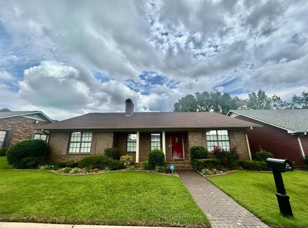 1709  Sunset, Magnolia, AR 71753