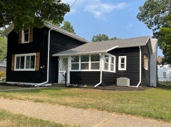 423 Kalamazoo Street, Otsego, MI 49078