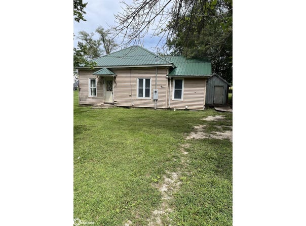 601 4th Street, Diagonal, IA 50854