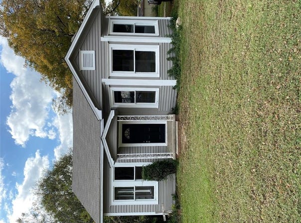 221 N Henderson Street, Rusk, TX 75785
