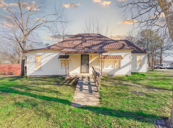 626 Vine Street, Thayer, MO 65791