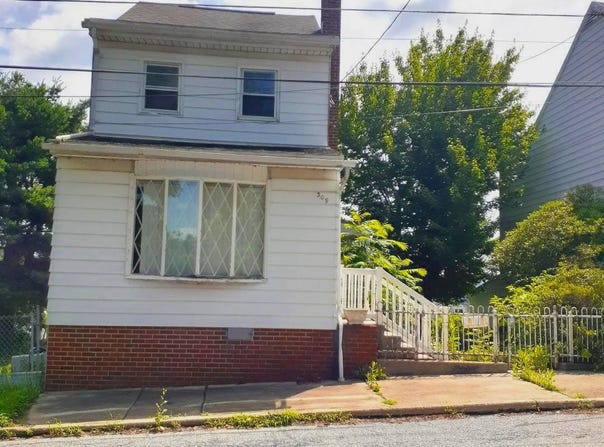 309 CHESTNUT STREET, SAINT CLAIR, PA 17970