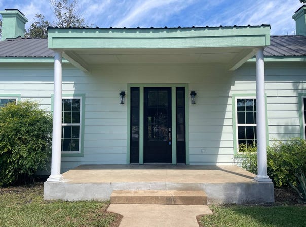201 E 6th St, Lampasas, TX 76550