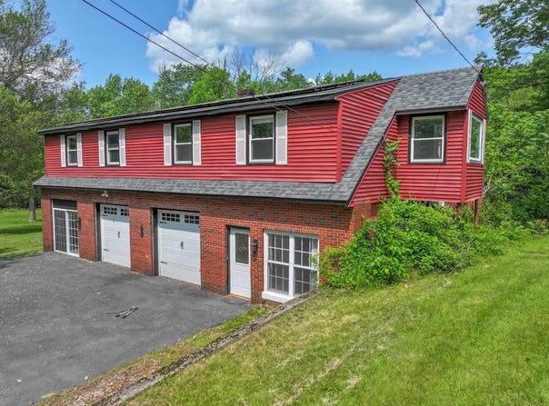 7 Pond Road, Derry, NH 03038
