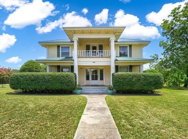 100 N Jones Street, Royse City, TX 75189
