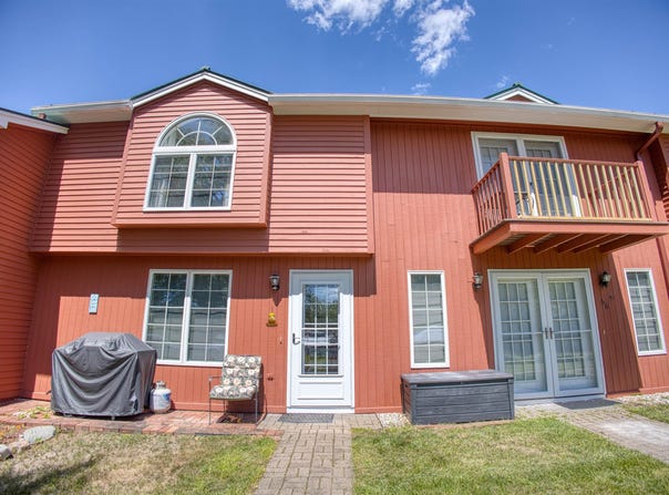 118 Washington Road, Freedom, NH 03836