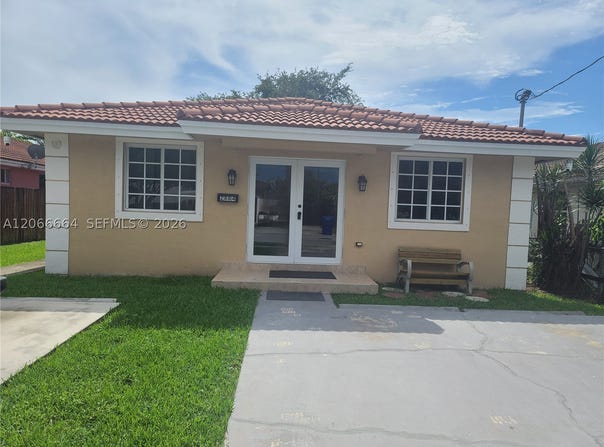 2884 SW 36th Ave, Miami, FL 33133
