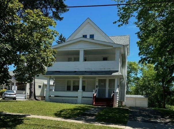 32 ELLENWOOD AVENUE, BEDFORD, OH 44146