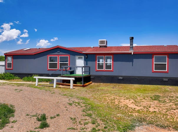 7 BISON Circle, Moriarty, NM 87035