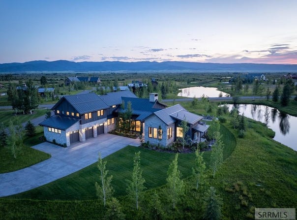 960 Golden Thread Court, Driggs, ID 83422
